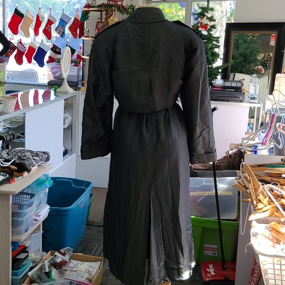 J.G.Hook trench coat - Picture 3 of 9